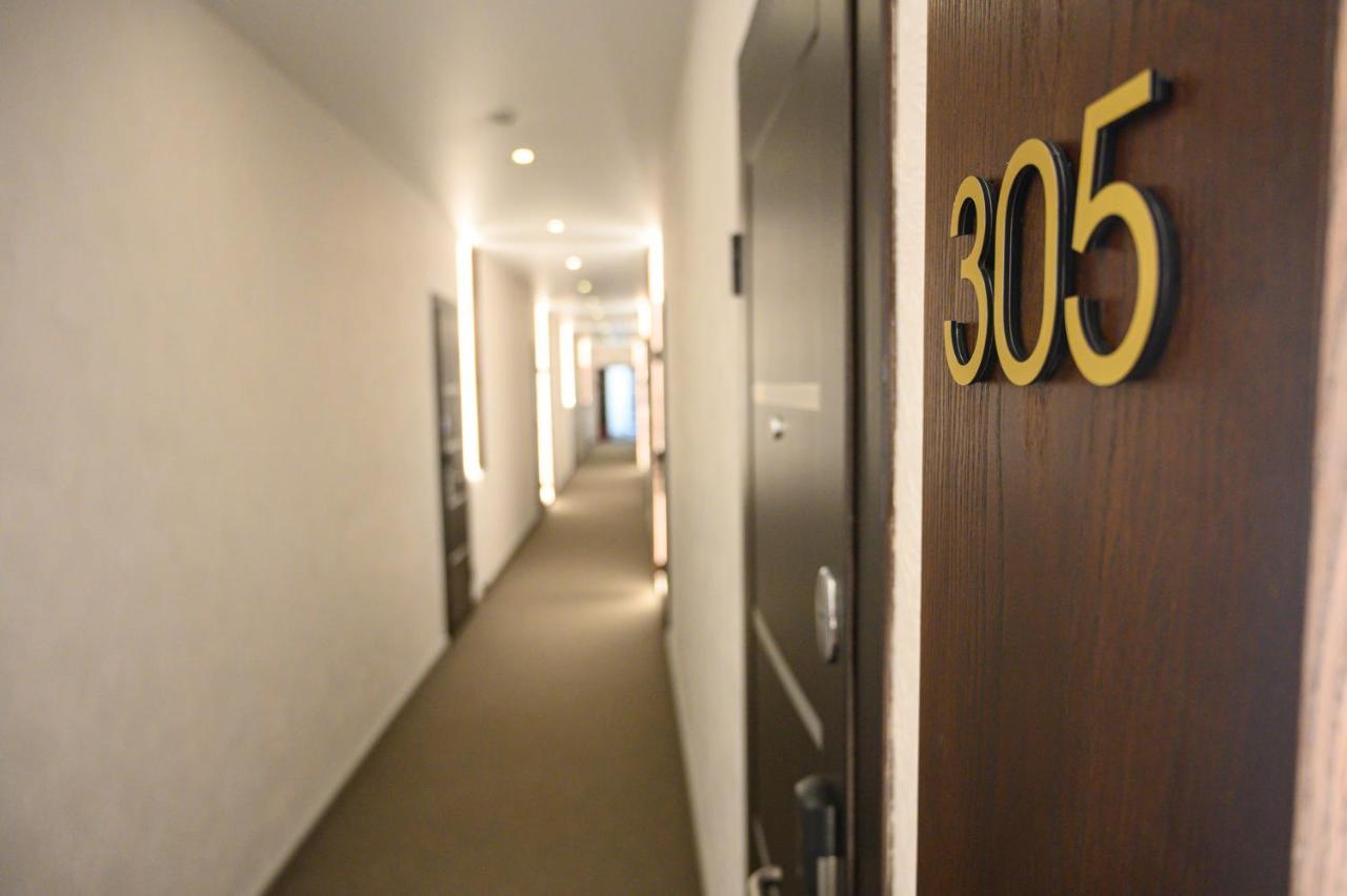 Space Apart Hotel Луцк Экстерьер фото