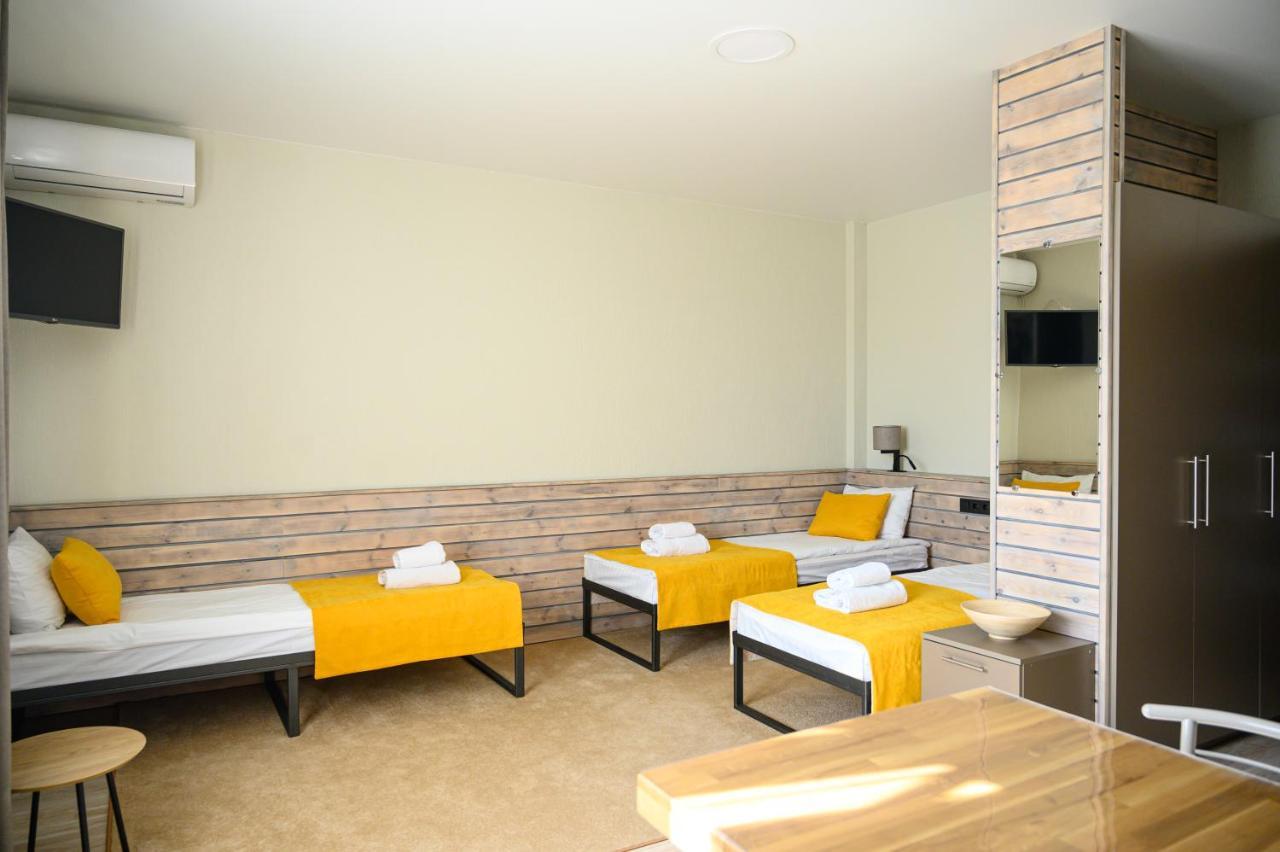 Space Apart Hotel Луцк Экстерьер фото