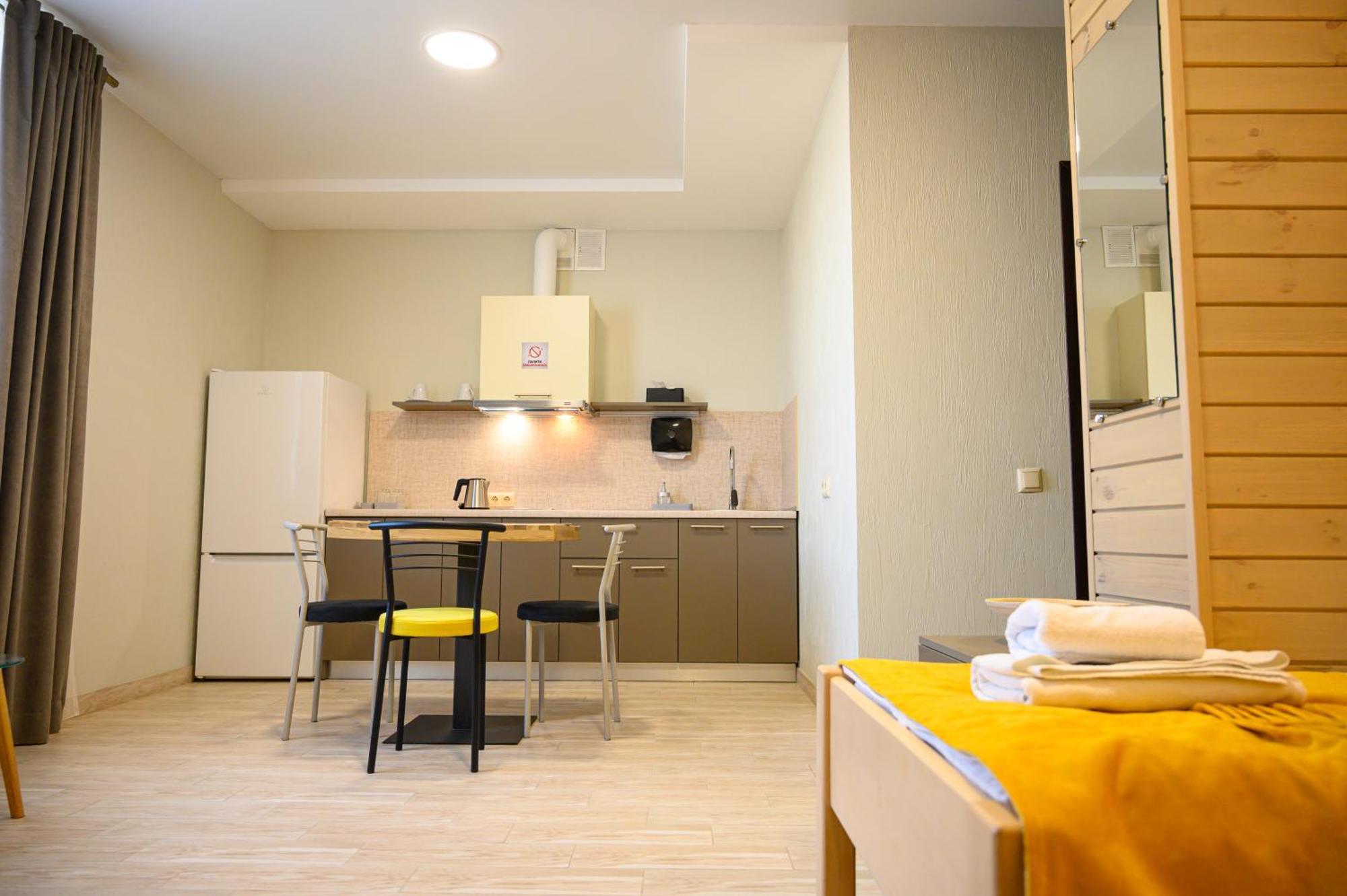 Space Apart Hotel Луцк Экстерьер фото