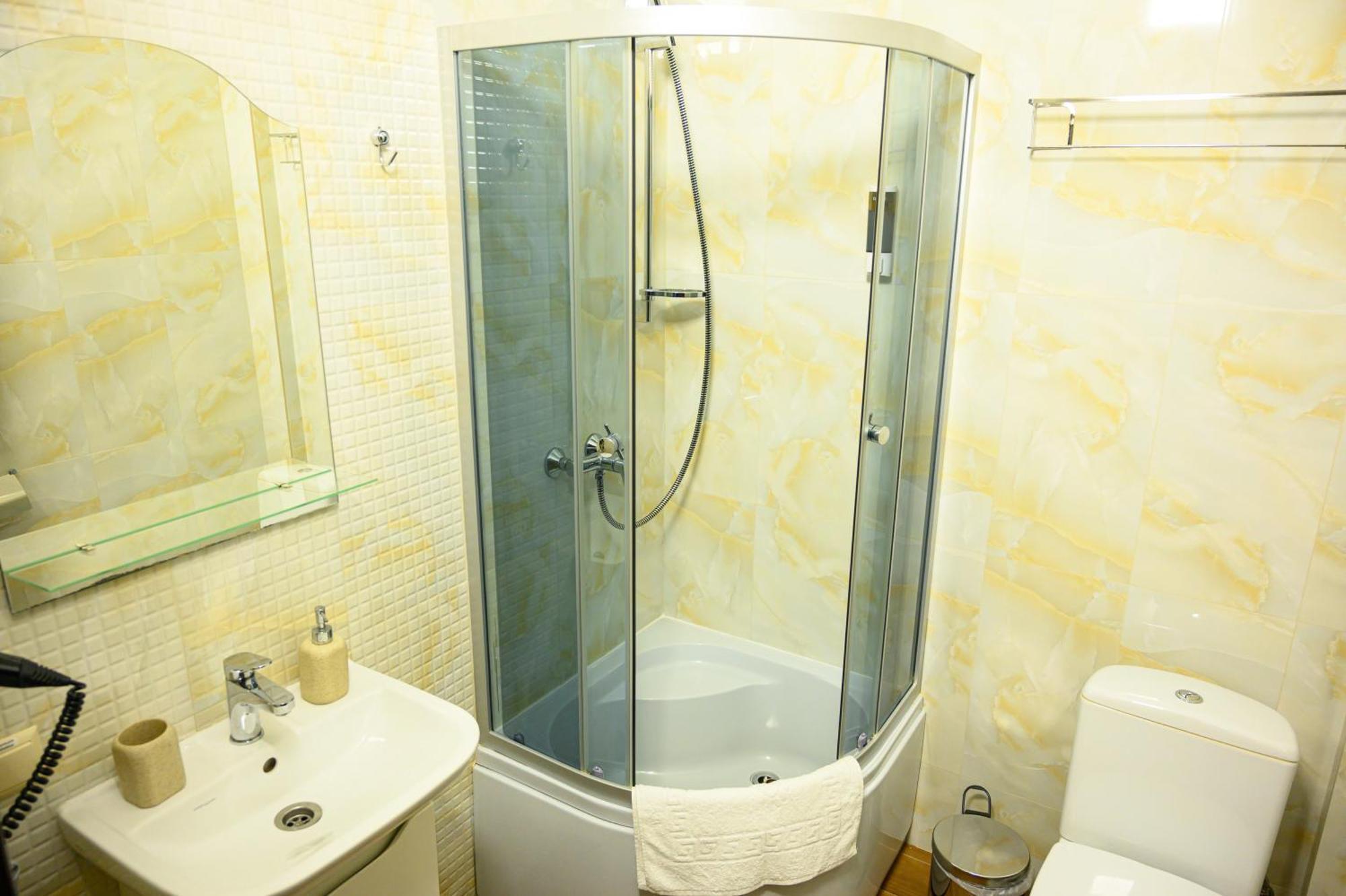 Space Apart Hotel Луцк Экстерьер фото